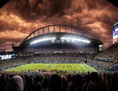 开云体育中国-双星闪耀，埃及足球轻取沙特，巴斯托尼在NBA总决赛的传奇接管