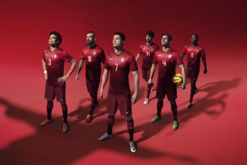 开云体育-致敬宿敌，梅西在鏖战哥伦比亚之夜刷新历史纪录的唯一性