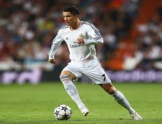 开云体育平台APP-绝地逆袭！索伯团队力作击穿二队魔咒，周冠宇一停战术惊艳四座