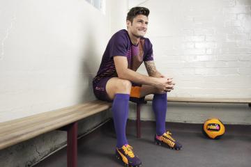 开云APP-战术的刀锋，阿隆索以大师级调度，率阿斯顿马丁险胜索伯车队