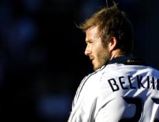 开云官网-唯一性的光芒，当威廉姆斯刺穿黑夜，汉密尔顿的火焰照亮归途