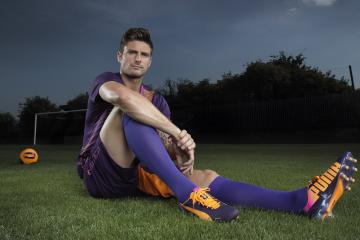 开云体育在线-联合杯烽火淬年终，兹维列夫一剑封喉写唯一