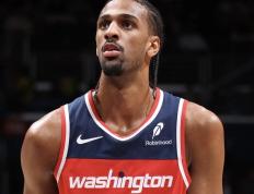 开云平台-米尔萨普迎开拓者超神表现