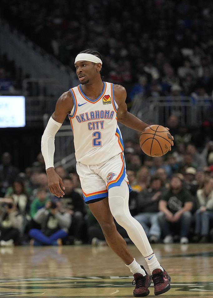 开云体育官方网站-包含快船惨败雷霆，山猫遭遇重挫的词条