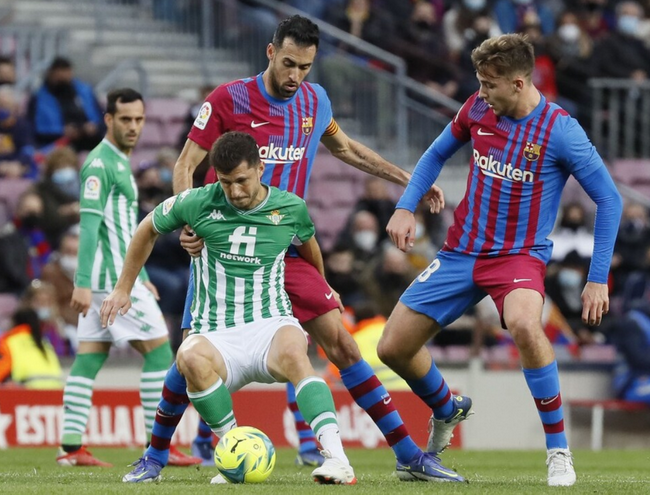 开云APP-阿富汗球队获得胜利，晋级前景看好