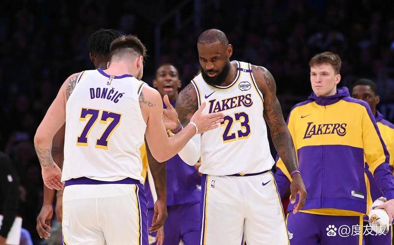 开云平台-开拓者加时险胜掘金,迎战湖人将是强强对话