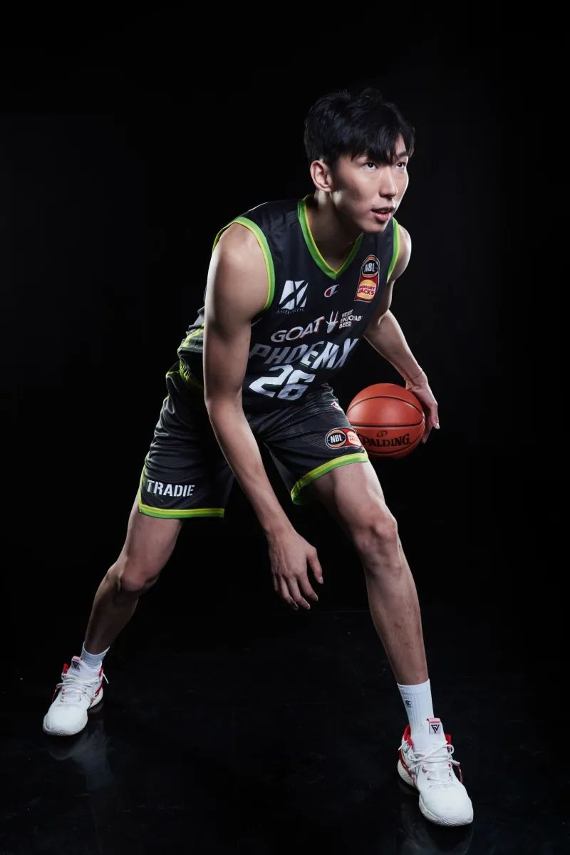 开云平台-火箭逆转新疆队,周琦状态火热