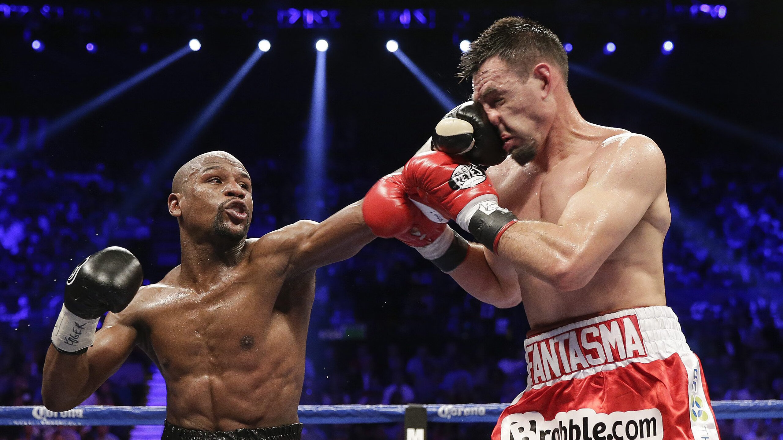 开云平台-武士刀切开法棍，当日本队精密团队协作完胜法国艺术足球，奥恰洛夫却以个人火焰照亮另一个赛场